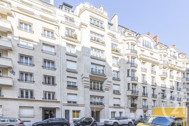 Appartement T3 à vendre - 2 pièces - 57.25 m2 - PARIS - 75007 - ILE-DE-FRANCE - Century 21 Agence Luxembourg