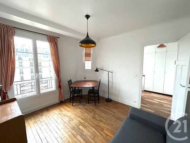  - PARIS - 