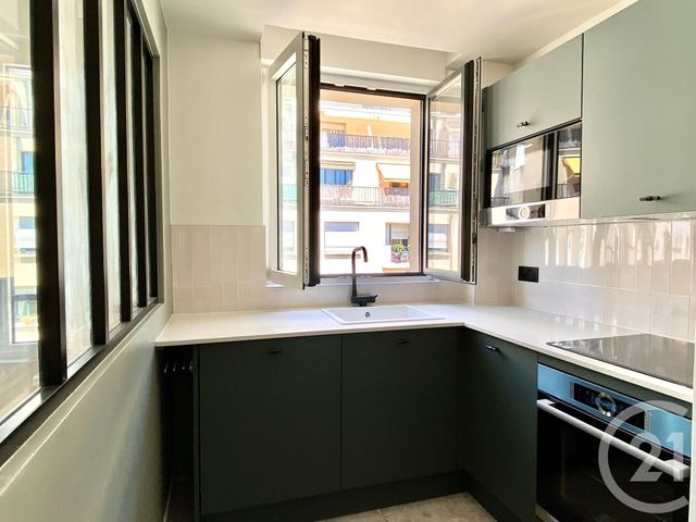Appartement T3 à vendre - 3 pièces - 71.24 m2 - PARIS - 75007 - ILE-DE-FRANCE - Century 21 Agence Luxembourg