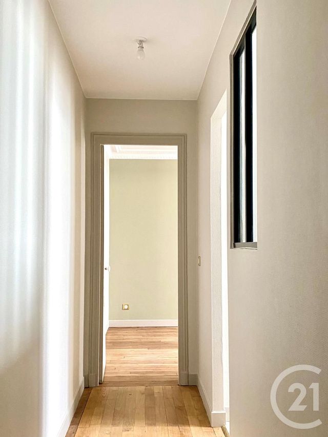 Afficher la photo en grand Appartement T2 à vendre - 2 pièces - 37.8 m2 - PARIS - 75014 - ILE-DE-FRANCE - Century 21 Agence Luxembourg