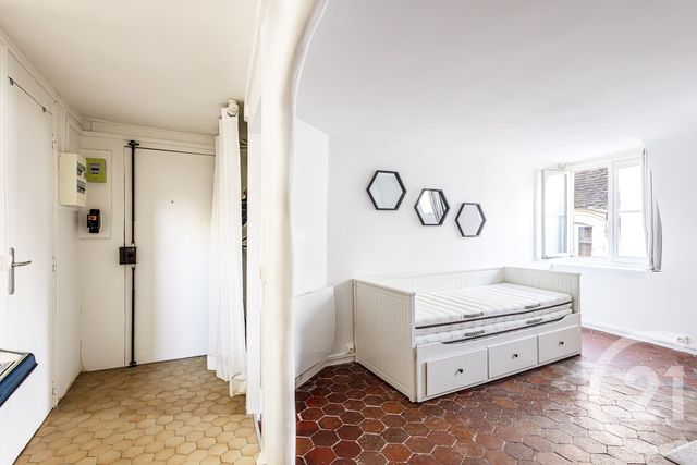 Appartement Studio à vendre - 1 pièce - 23.69 m2 - PARIS - 75005 - ILE-DE-FRANCE - Century 21 Agence Luxembourg