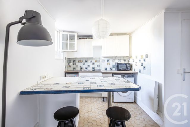 Appartement Studio à vendre - 1 pièce - 23.69 m2 - PARIS - 75005 - ILE-DE-FRANCE - Century 21 Agence Luxembourg