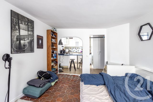 Afficher la photo en grand Appartement Studio à vendre - 1 pièce - 23.69 m2 - PARIS - 75005 - ILE-DE-FRANCE - Century 21 Agence Luxembourg