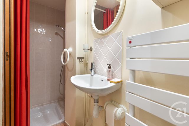 Appartement T2 à vendre - 2 pièces - 42.77 m2 - PARIS - 75005 - ILE-DE-FRANCE - Century 21 Agence Luxembourg