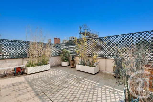 Appartement à vendre - 2 pièces - 63.0 m2 - PARIS - 75016 - ILE-DE-FRANCE - Century 21 Agence Luxembourg