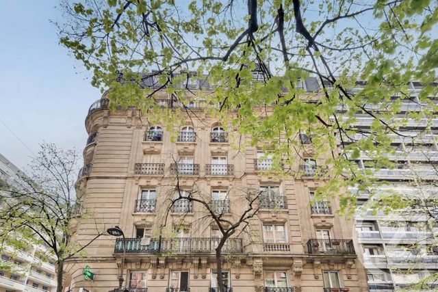Appartement à vendre - 3 pièces - 53.47 m2 - PARIS - 75015 - ILE-DE-FRANCE - Century 21 Agence Luxembourg