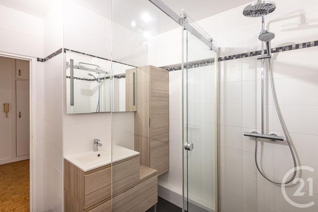 Appartement T1 à vendre - 1 pièce - 42.26 m2 - PARIS - 75005 - ILE-DE-FRANCE - Century 21 Agence Luxembourg