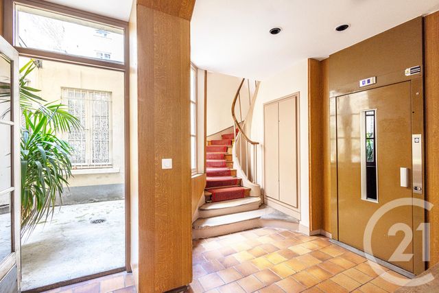 Appartement T2 à vendre - 2 pièces - 43.84 m2 - PARIS - 75005 - ILE-DE-FRANCE - Century 21 Agence Luxembourg
