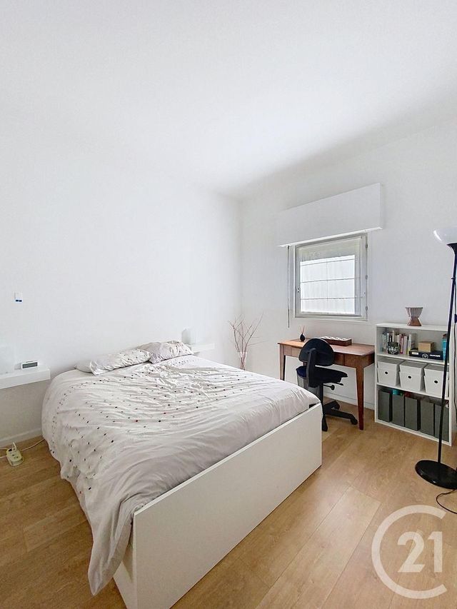Appartement F3 à vendre - 3 pièces - 67.4 m2 - PARIS - 75015 - ILE-DE-FRANCE - Century 21 Agence Luxembourg