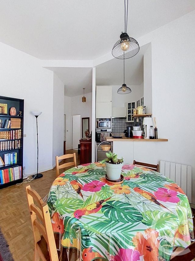 Appartement F3 à vendre - 3 pièces - 67.4 m2 - PARIS - 75015 - ILE-DE-FRANCE - Century 21 Agence Luxembourg
