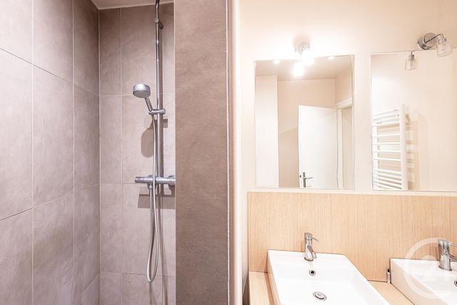 Appartement T2 à vendre - 2 pièces - 40.78 m2 - PARIS - 75005 - ILE-DE-FRANCE - Century 21 Agence Luxembourg