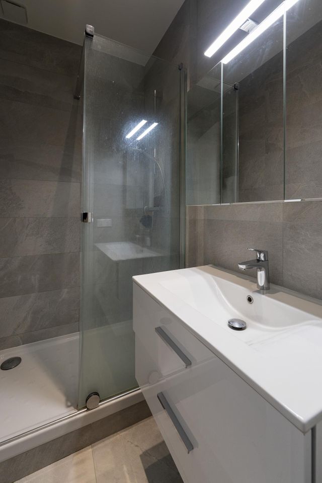 Appartement F3 à vendre - 3 pièces - 62.11 m2 - PARIS - 75006 - ILE-DE-FRANCE - Century 21 Agence Luxembourg